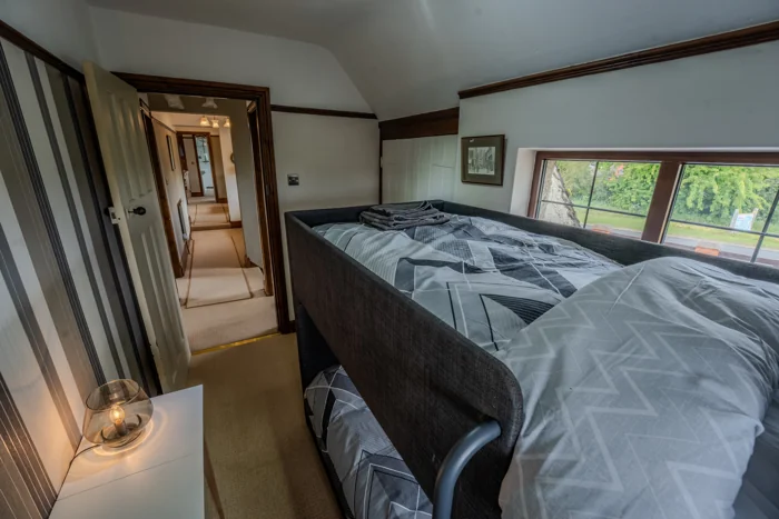 Bunk bedroom